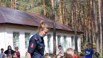 Отдыхающим детских лагерей - о пожарной безопасности