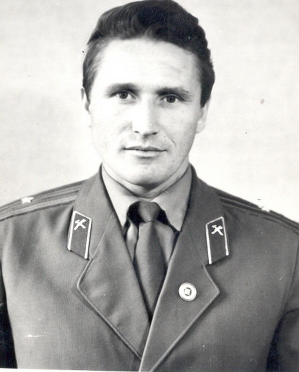 Родин Николай Васильевич, 1990г. Красноводск, Туркменская ССР.