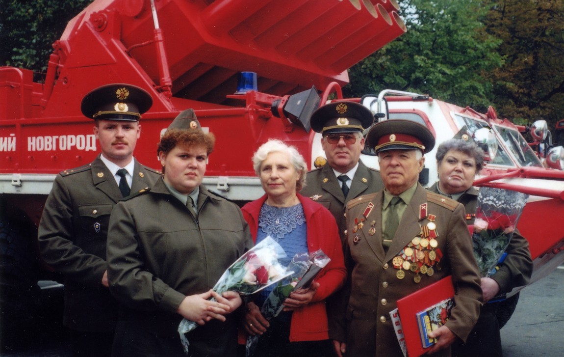 Участие династии Поляковых в параде г.Нижний Новгород, 1996г.