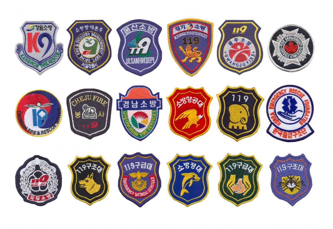 шевроны (нарукавные нашивки) пожарных служб разных стран  БОЛЬШЕ на www.fire.ru