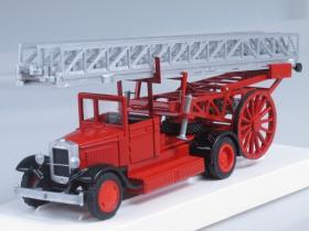 ЗИС-5 МЕТЦ Пожарная съемная механическая лестница с открытой кабиной