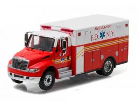 INTERNATIONAL Durastar Ambulance 