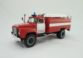 Горьковский грузовик тип АЦ-30(53-12)-106Г СПАС