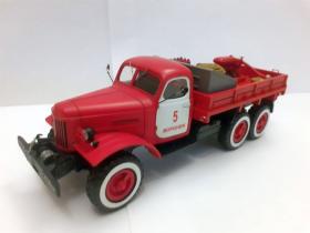 ЗиЛ-157 пожарный автомобиль тыла со следами эксплуатации