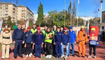 Легкоатлетический праздник на стадионе имени братьев Знаменских объединил спорт и память