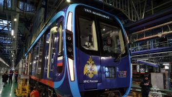 В московском метрополитене курсирует тематический поезд безопасности