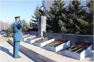 Мемориал памяти погибшим сотрудникам МВД и МЧС