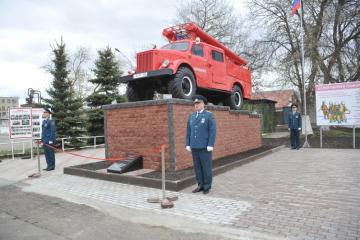 Монумент памяти пожарным